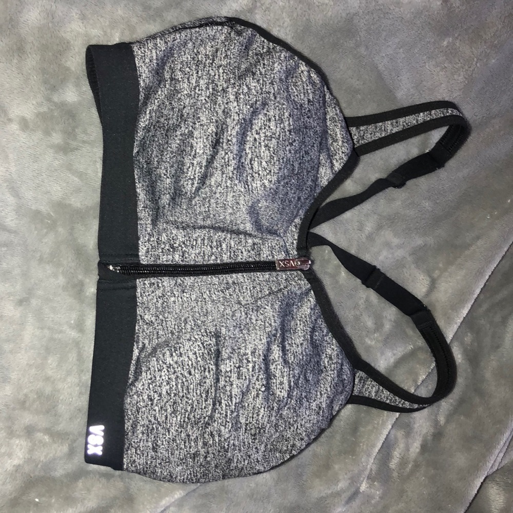 Sports bra Victoria’s Secret